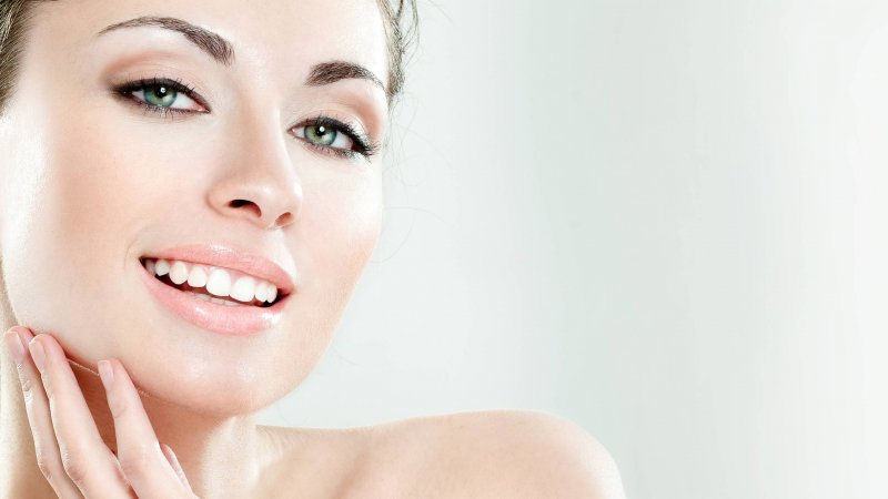 Ağzı açarken duyulan klik sesi masum mu?