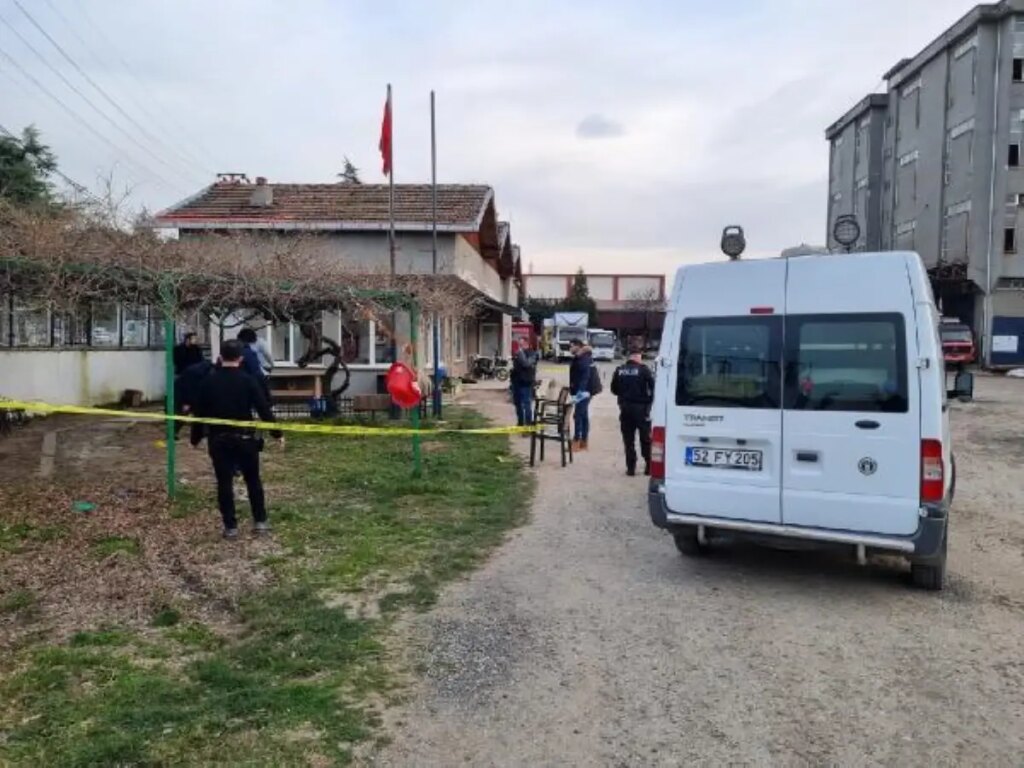 Baba ile oğlunu tabancayla vuran şüpheli: Kendimi korumak istedim