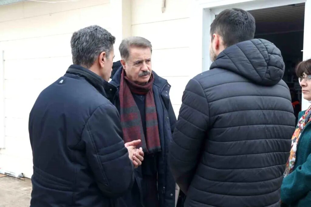 Başkan Deveci: “Yaralar kapanıncaya kadar dayanışmaya devam”