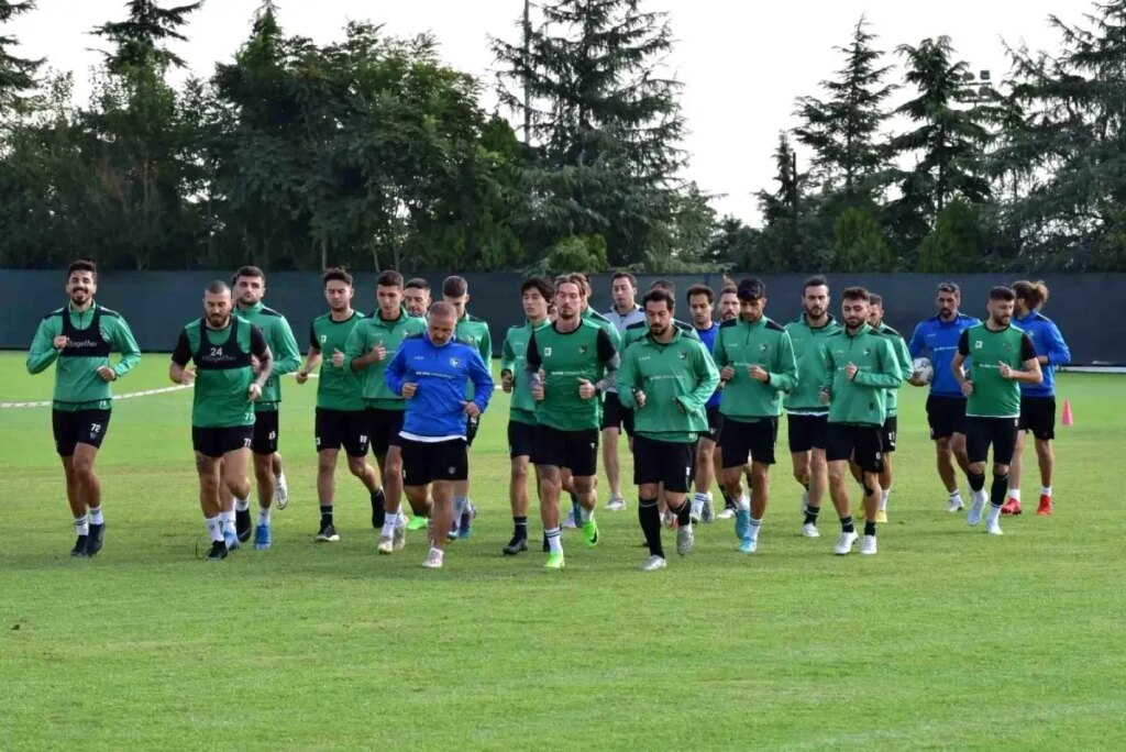 Denizlispor 3 eksikle Ankara’ya gitti