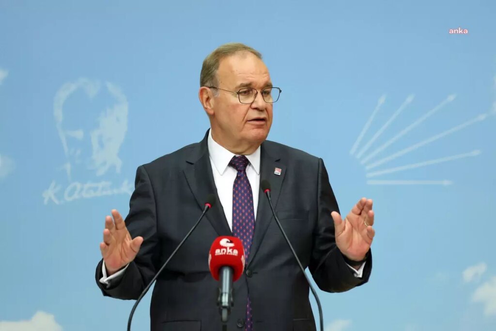 Faik Öztrak: Milletimiz, İstifa Etmeyip Hakaret Eden Bu Beceriksizlerin Notunu Çoktan Verdi. Sandıkta da Tasdiknamelerini Verecek