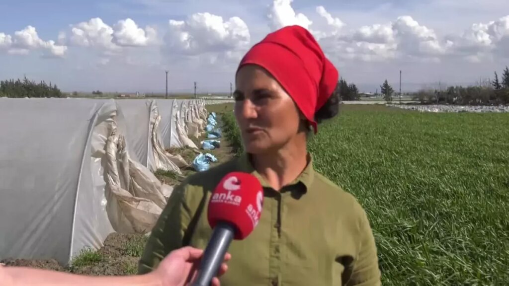 Hataylı Depremzede Çiftçi Gülhan Özkurt’tan Kadınlara Mesaj: “Kadınlarımız Her Zaman Ayakta Kalmalı. Çocuklarımız İçin, Torunlarımız İçin Hiçbir…