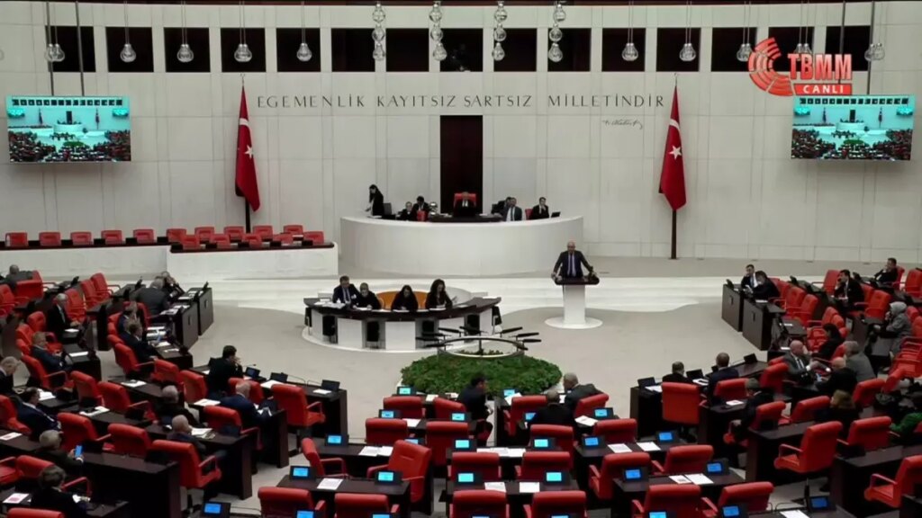 Hdp’nin “Bursaspor-Amedspor Müsabakasında Yaşanan Olayların Araştırılması” Önerisi AKP ve MHP’li Milletvekillerinin Oylarıyla Reddedildi