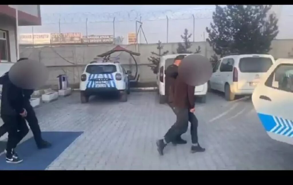 Okuldan kömür hırsızlığına 2 tutuklama