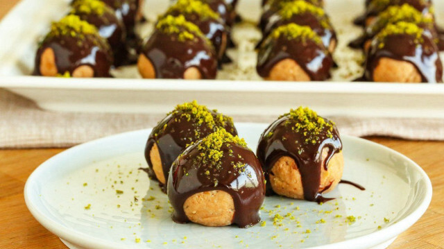 Profiterol nasıl yapılır? Ev yapımı profiterol tarifi