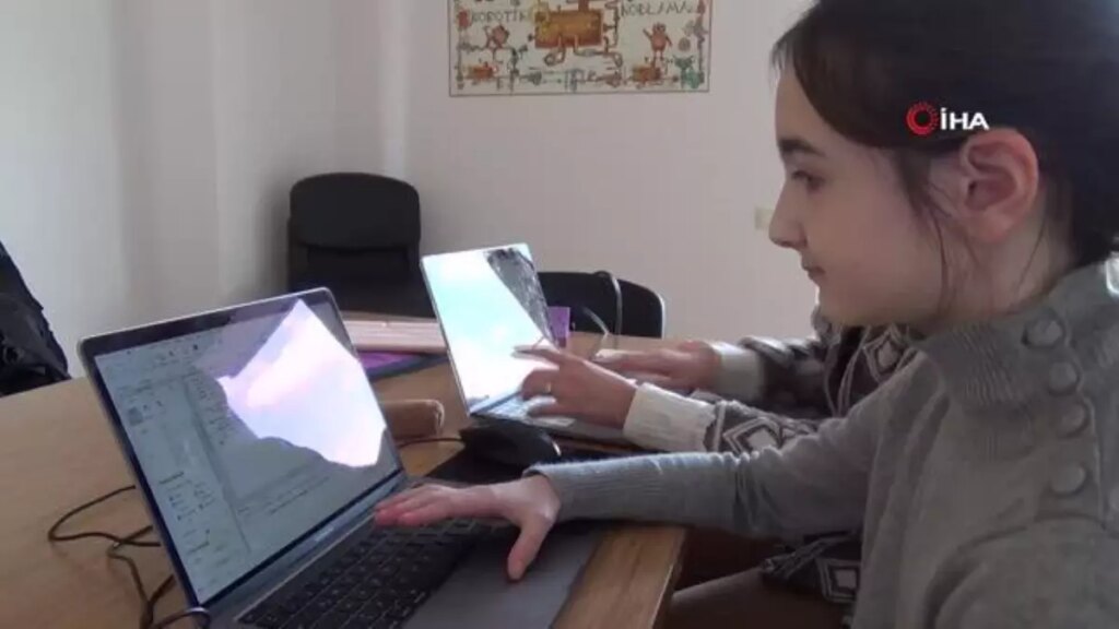 Robotik kodlama ile kendilerini geleceğin teknolojisine hazırlıyorlar