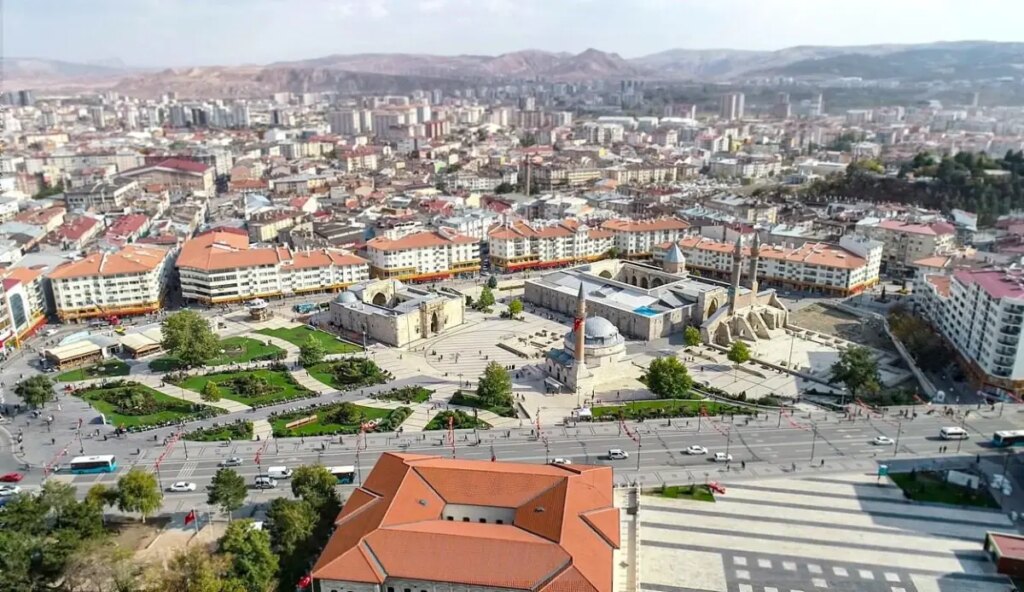 Sivas’ta 176 binaya yapı ruhsatı verildi