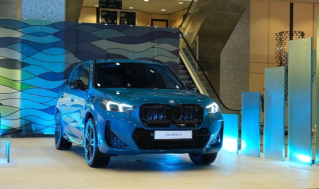 Tamamen Elektrikli Yeni BMW iX1 CI Bloom’da Sanatseverlerle Buluşuyor