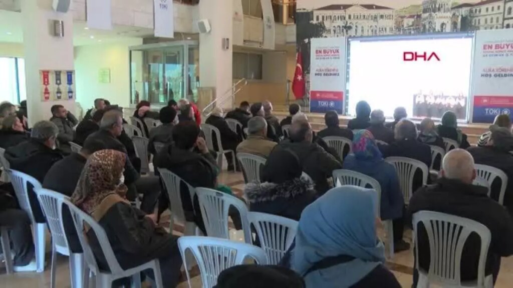 İZMİR’DE TOKİ KURA ÇEKİMLERİ BAŞLADI