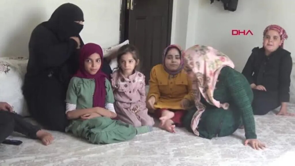 ÖMRÜNÜ, CAM KEMİK HASTASI 6 ÇOCUĞUNA ADADI
