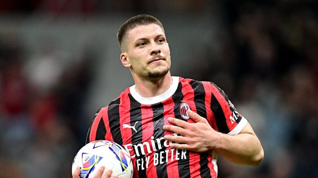 Dört Büyükler Luka Jovic’in peşinde! Babasından transfer itirafı geldi
