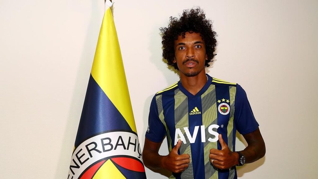 Fenerbahçe’den Luiz Gustavo’ya geçmiş olsun mesajı!