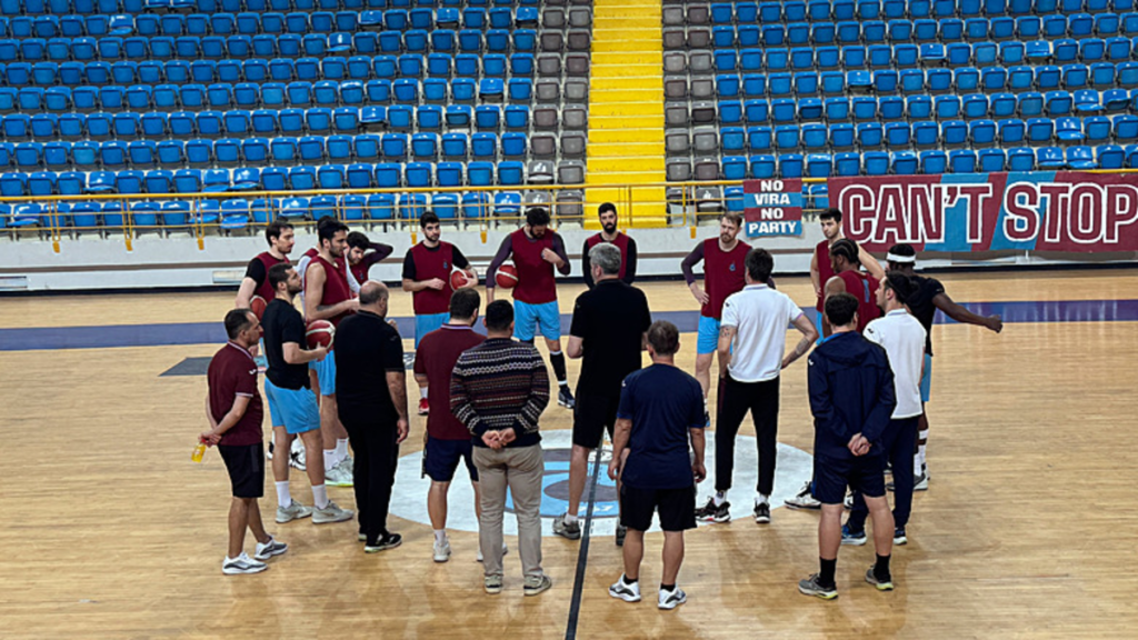Şampiyonluk maçında rakip Fener