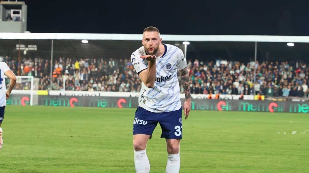 TRANSFER HABERİ | Fenerbahçe Milan Skriniar’ı bırakmıyor! İşte sunulan teklif…